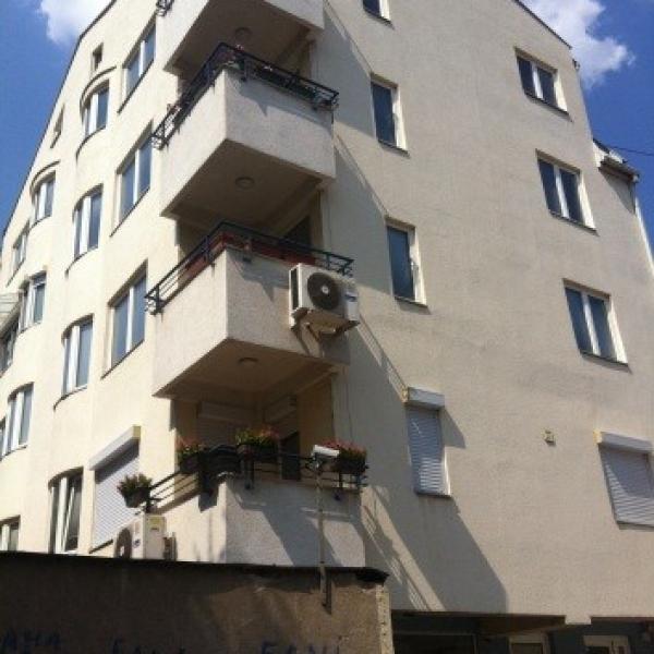 Зграда Дренак бр.30 - 2004